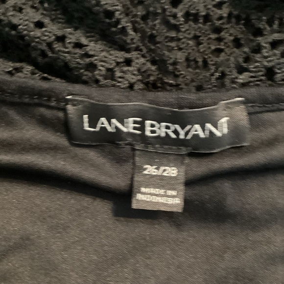 Lane Bryant Top Size 26/28 Black V-Neck Eyelet - Picture 6 of 7